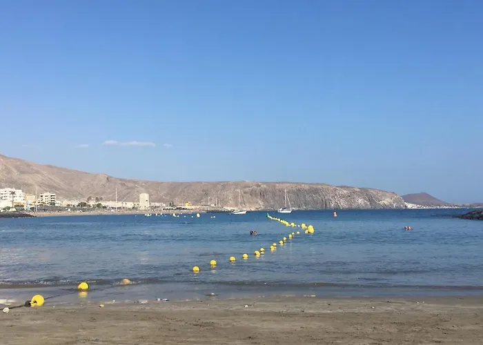 Americas Ocean View El Dorado 公寓